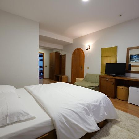 Hotel Sofo Dukat 외부 사진