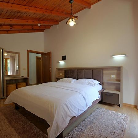 Hotel Sofo Dukat 외부 사진