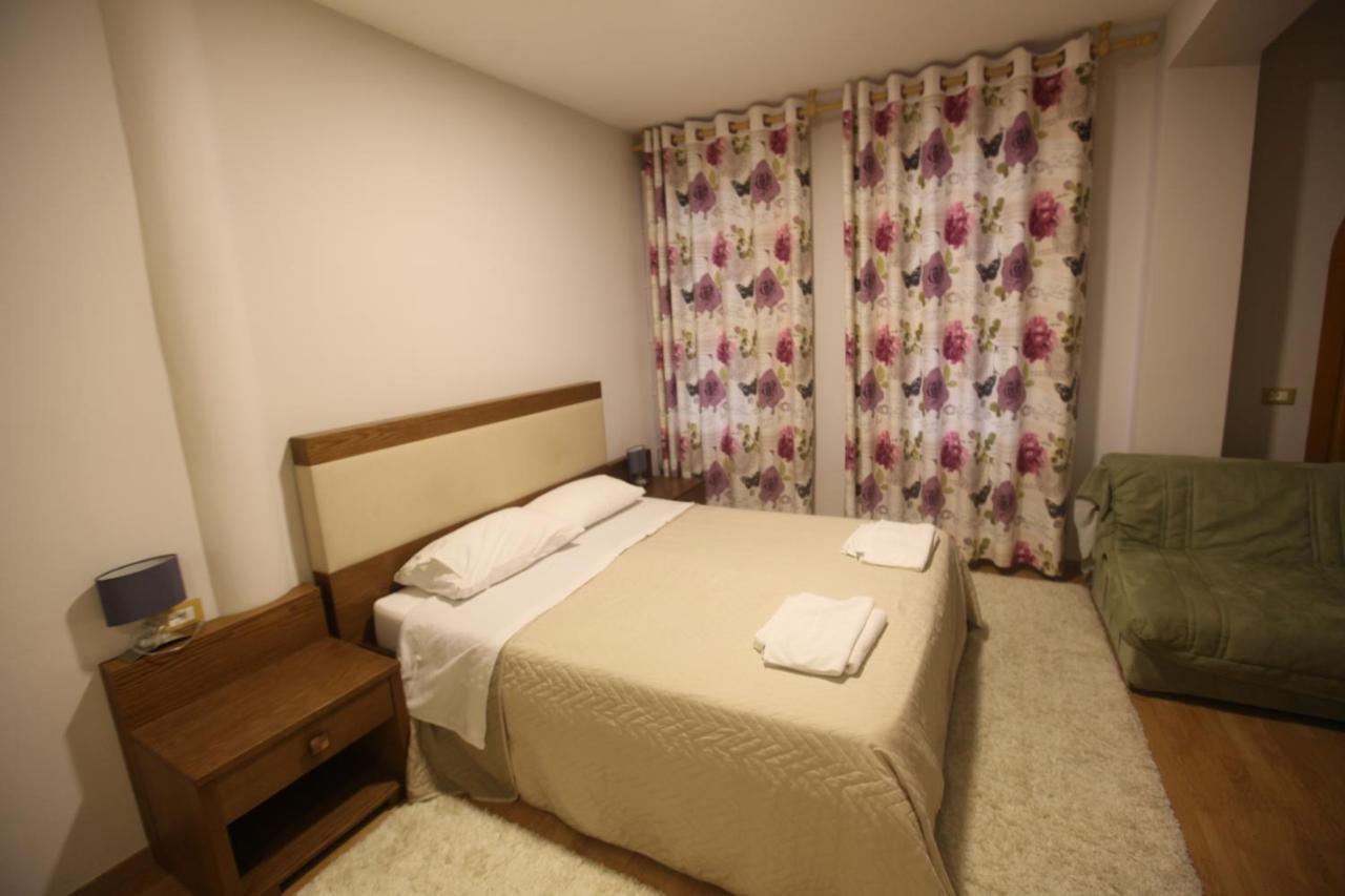 Hotel Sofo Dukat 외부 사진
