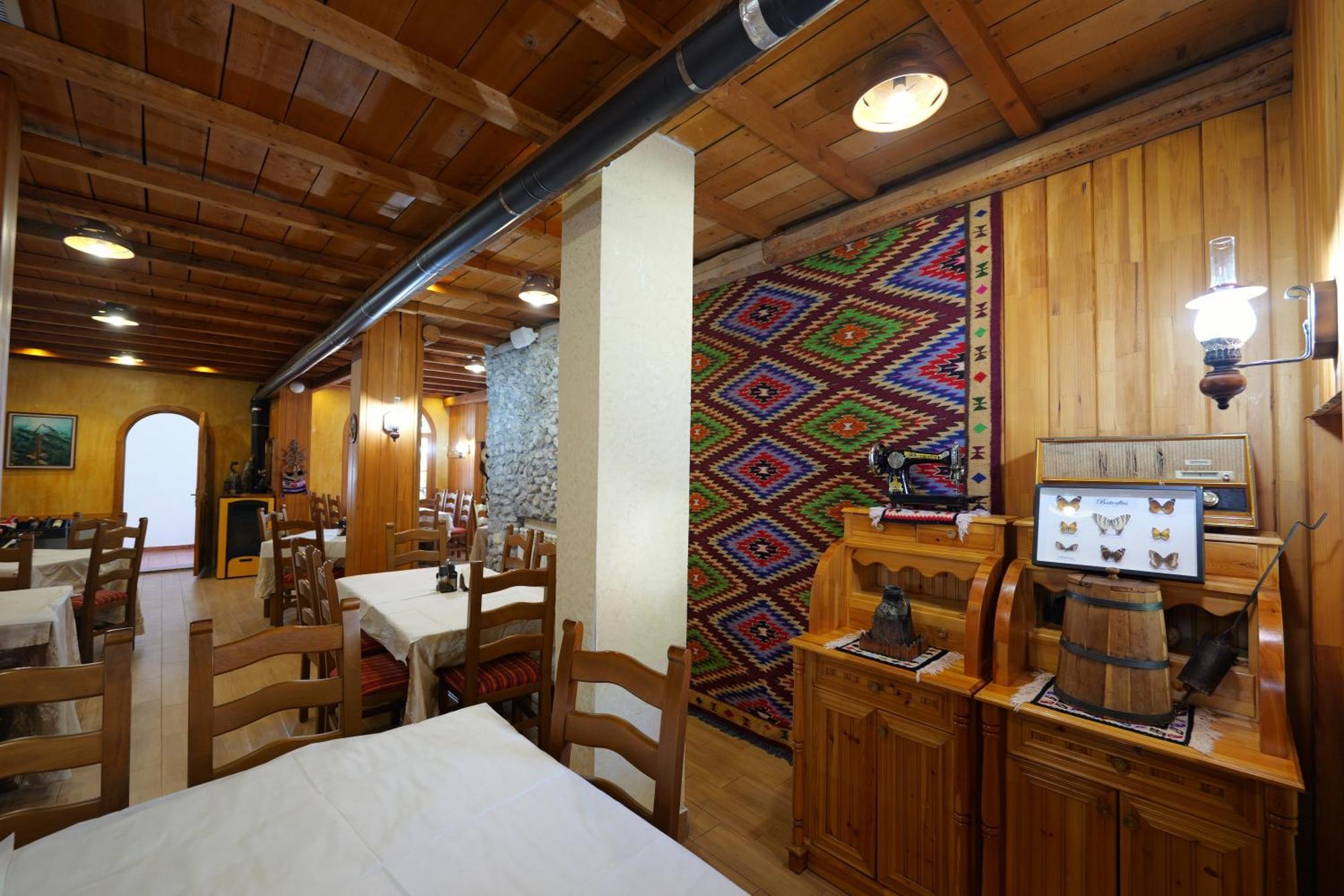 Hotel Sofo Dukat 외부 사진